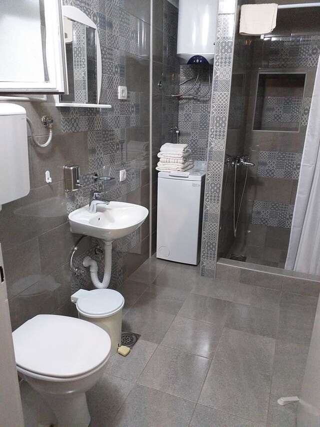 Гостевой дом Guest House Dragutinovic Пераст-12