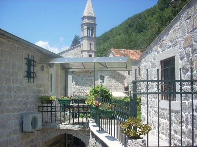 Гостевой дом Guest House Dragutinovic Пераст-47